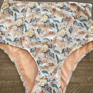 Kortni Jeane Cut High Small Bottoms